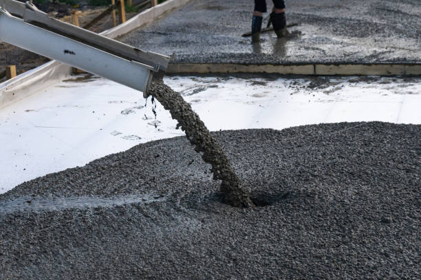 Best Commercial Concrete Services in Vinton, IA